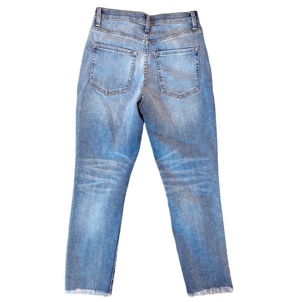 ALTAR’D STATE NWT High Rise Distressed Fringe Denim Jeans Size 27 in Light Blue - Picture 8 of 13